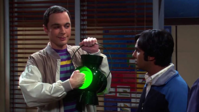 Liga da Justiça | The Big Bang Theory pode ter revelado a presença de um novo herói no filme