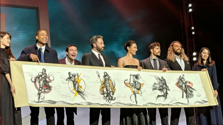 Liga da Justiça | Elenco do filme é destaque em nova imagem na premiere chinesa