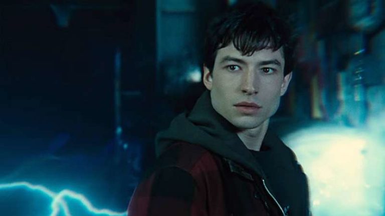 Liga da Justiça | Ezra Miller lembra cena que ficou fora do filme