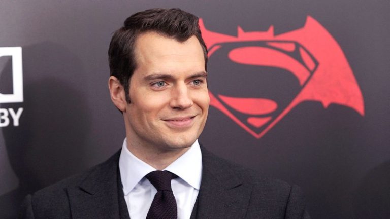 Henry Cavill | Ator afirma que possui contrato apenas para mais um filme da DC