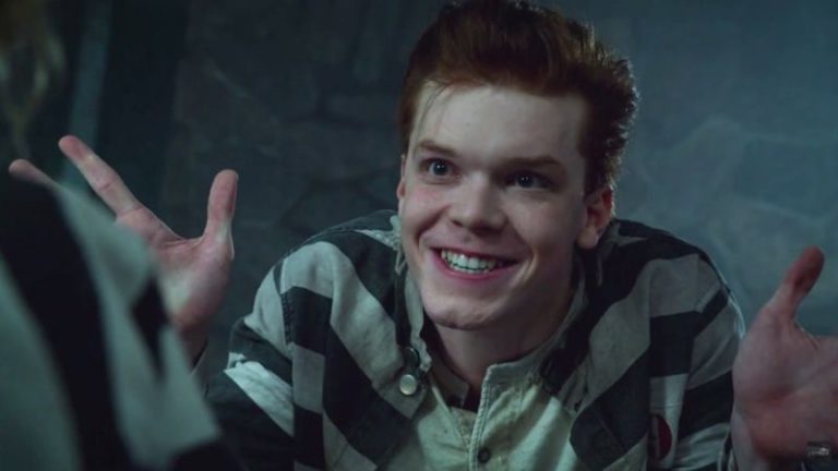 Gotham | Retorno da série terá união entre Coringa e Pinguim