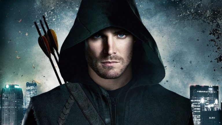 Arrowverso | Marc Guggenheim responde se haverá um crossover de Arrow e Titãs