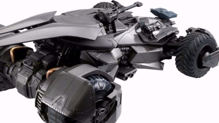 Batmóvel | Agora você pode pilotar o veículo do Batman! Ou quase isso…