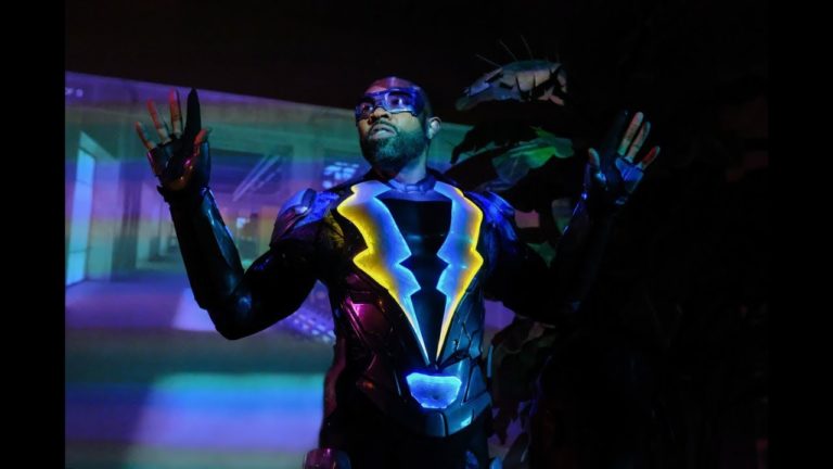 Raio Negro | Em teaser de novo episódio, herói aparece com sede de vingança