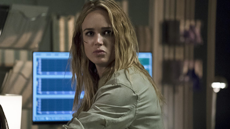 Arrow | Caity Lotz participará do último episódio da 6ª temporada