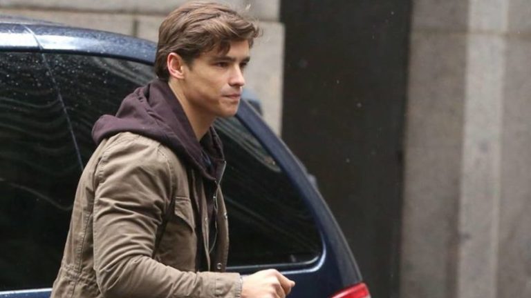 Titãs | Revelada imagens dos bastidores com Dick Grayson, Estelar e Mutano na série