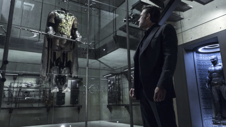 Batman vs Superman | Zack Snyder indica que uniforme do Robin no filme não era de Jason Todd