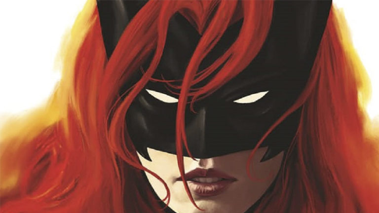 Batwoman | HQ solo da heroína pode ser cancelada em agosto