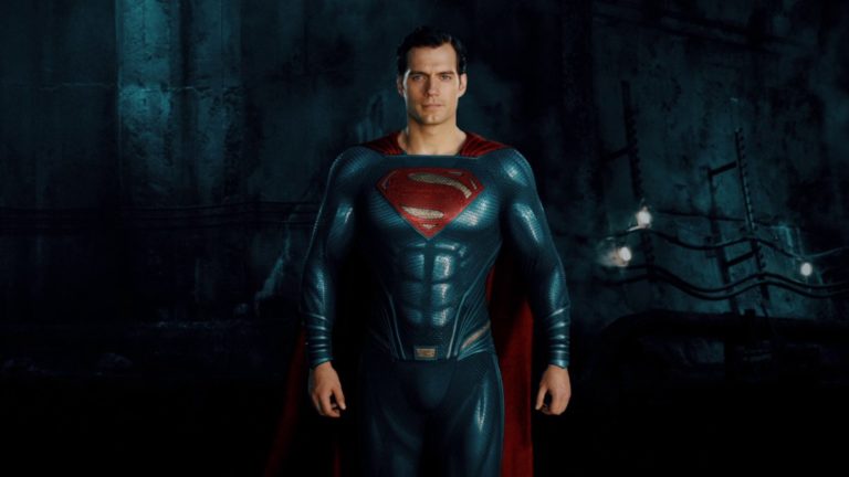 Liga da Justiça | Henry Cavill divulga vídeo com clássica trilha de Superman 1978