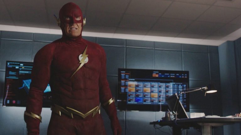 Elseworlds | John Diggle é o Lanterna Verde em outra Terra