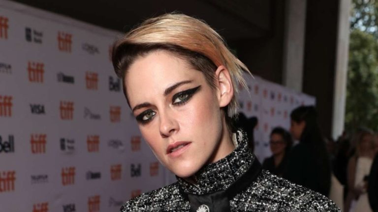 Batwoman | Kristen Stewart pode viver a heroína nos cinemas, afirma site