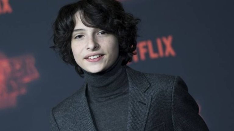 The Flash | Finn Wolfhard esta animado com Andy Muschietti assumindo direção do filme