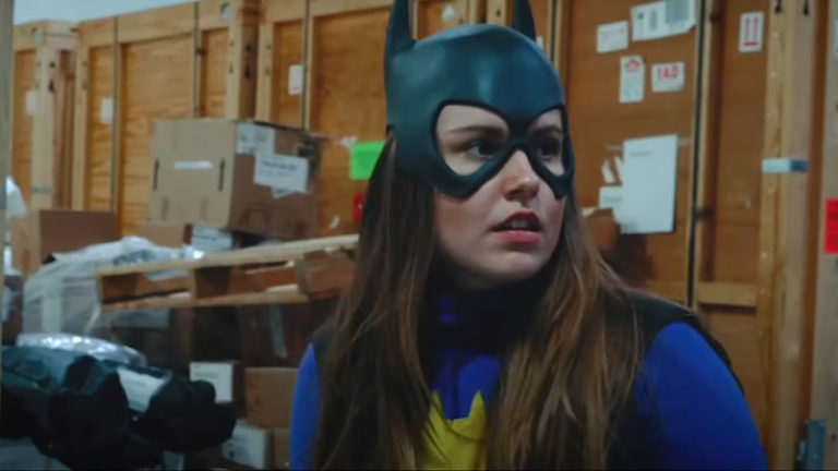 Batgirl | Fan-filme mostra a heroína interpretada por Amber Myers em um combate contra Lady Shiva