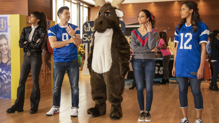 #DomingoHeroico | Warner Channel exibe maratona de episódios inéditos de Legends Of Tomorrow