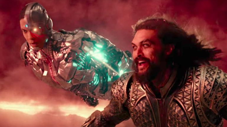 Liga da Justiça | Zack Snyder revela uma mudança na edição do céu vermelho visto no filme