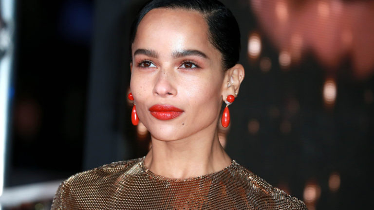 The Batman | Zoë Kravitz revela detalhes sobre o Homem-Morcego de Robert Pattinson e a sensação de interpretar a Mulher-Gato