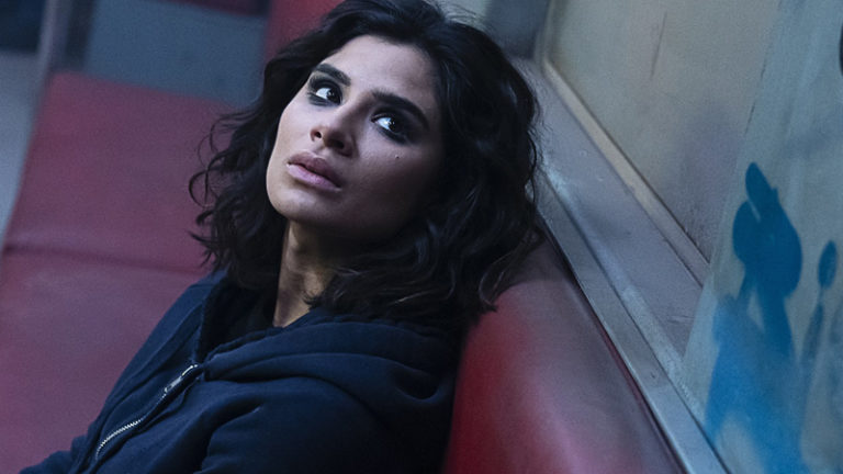 Patrulha do Destino | Diane Guerrero responde perguntas de fãs sobre Crazy Jane