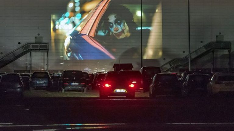 DC Filmes | Rede de cinemas lança festival drive-in de filmes da DC, em São Paulo