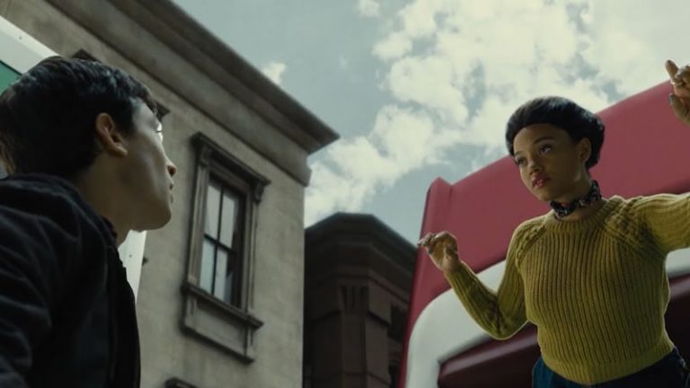 Liga da Justiça | Zack Snyder confirma a presença de Kiersey Clemons, a Iris West, em sua versão do filme