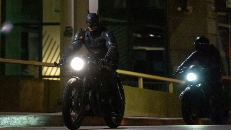 The Batman | Novas imagens do set revelam detalhes das gravações do filme em Chicago