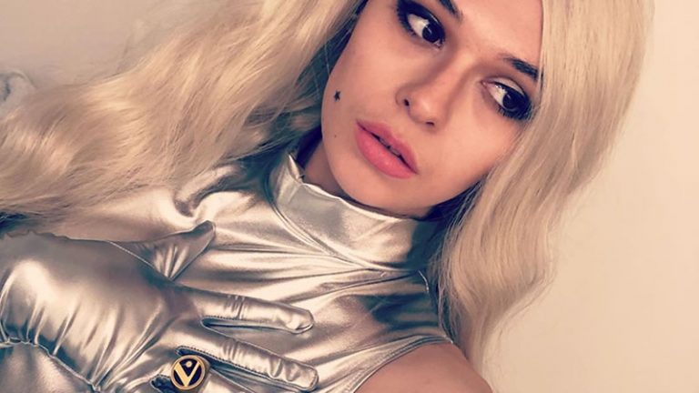 #Halloween 2020 | Celebridades festejam a data com fantasias de personagens da DC