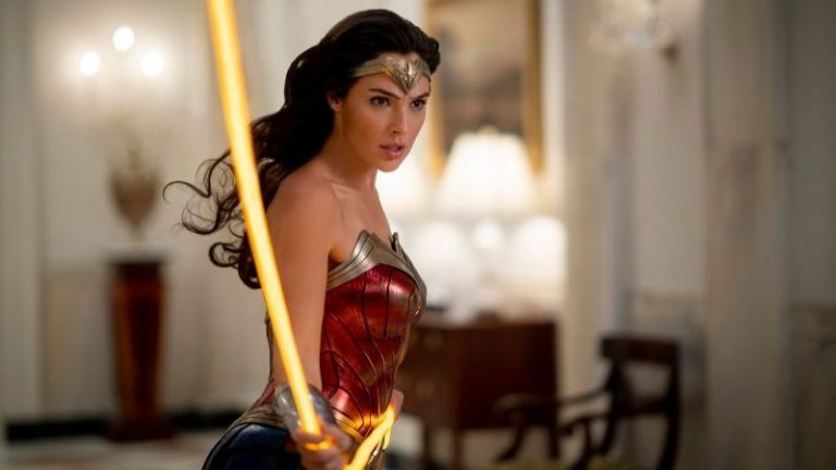 Liga da Justiça | Gal Gadot afirma que experiência no filme com Joss Whedon “não foi das melhores” e apoia Ray Fisher