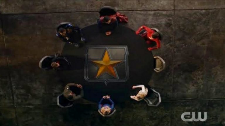 CWverso | Formação da Liga da Justiça parece ter sido abandonada nas séries