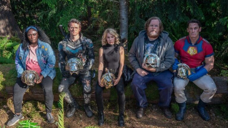 Muitos podem até duvidar, mas Pacificador tem sim algo a dizer