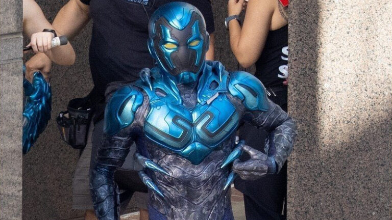 Co-criador do Besouro Azul comenta sobre as primeiras fotos do figurino do herói em seu filme