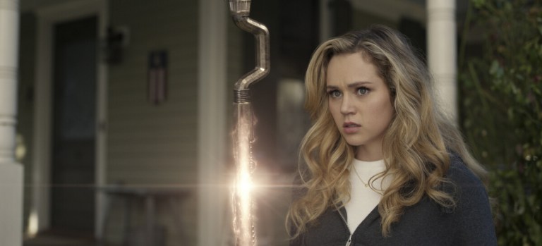 [Critica] Stargirl: Frenemies – 03×02: Chapter two: The Suspects