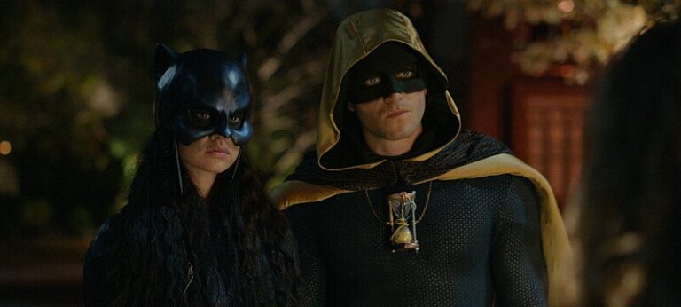 [Crítica] Stargirl Frenemies: 03×06 – The Betrayal / 03×07 – Infinity Inc. Part One