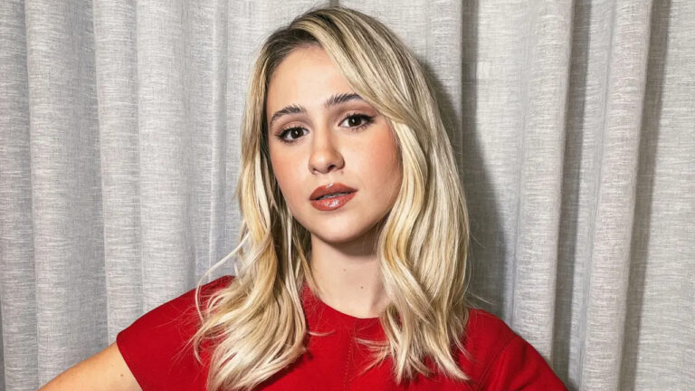 Atriz revela desejo de fazer parte do DCU de James Gunn mais uma vez!